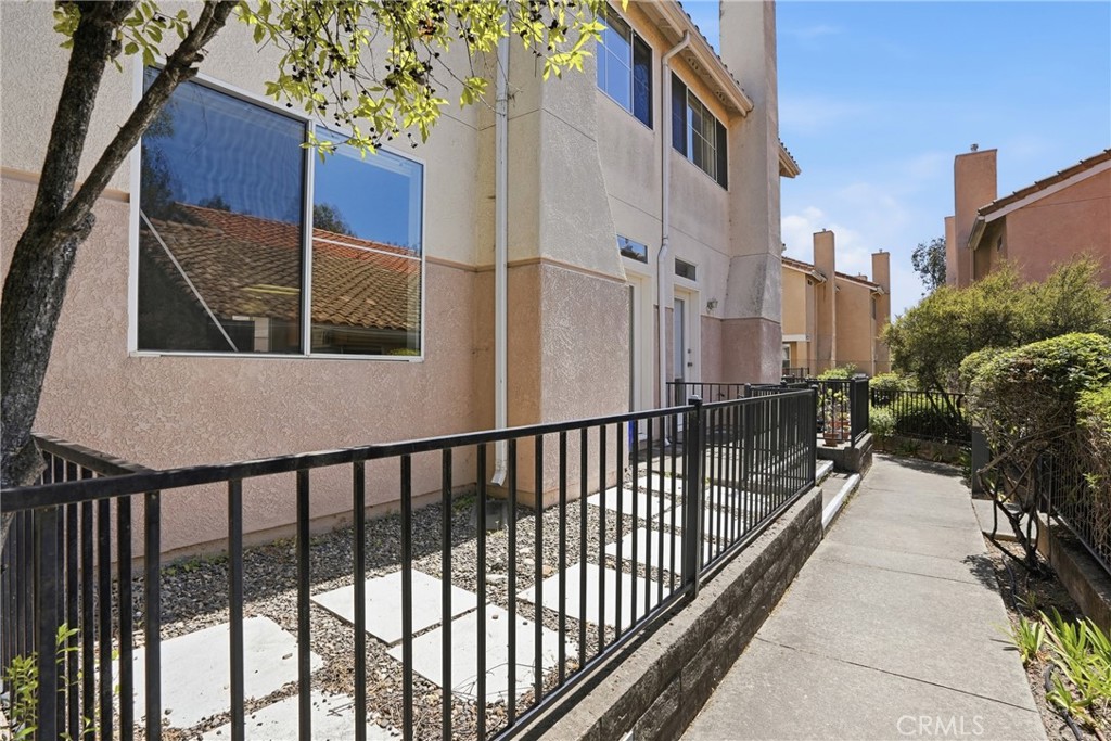 1224 Manzanita, San Luis Obispo, CA 93401