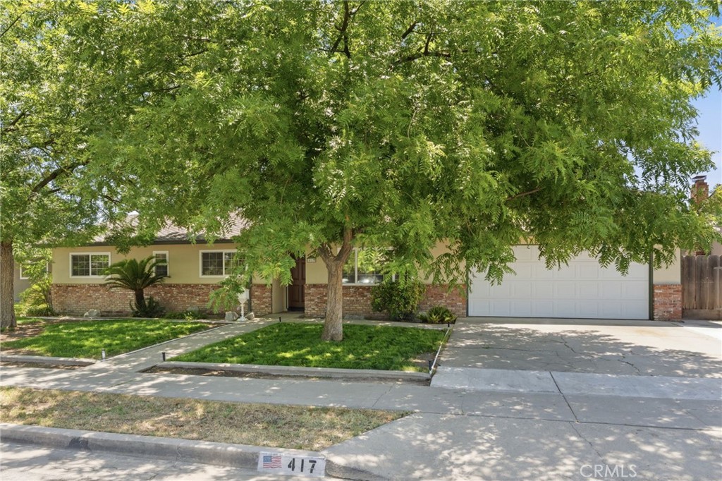 417 E Magnolia, Hanford, CA 93230