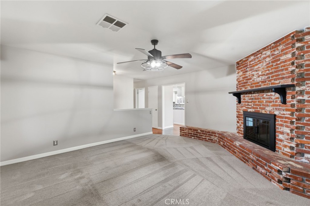 417 E Magnolia, Hanford, CA 93230