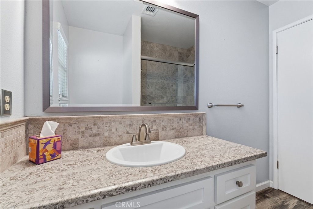 417 E Magnolia, Hanford, CA 93230
