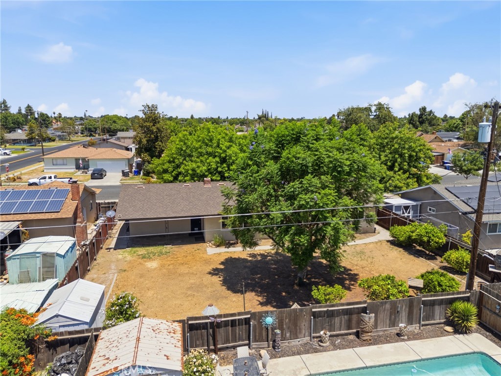 417 E Magnolia, Hanford, CA 93230