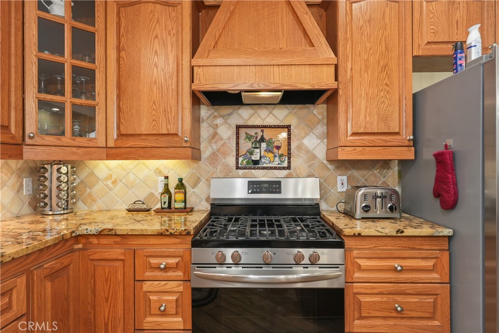 39367 Pine Ridge Road, Oakhurst, CA 93644