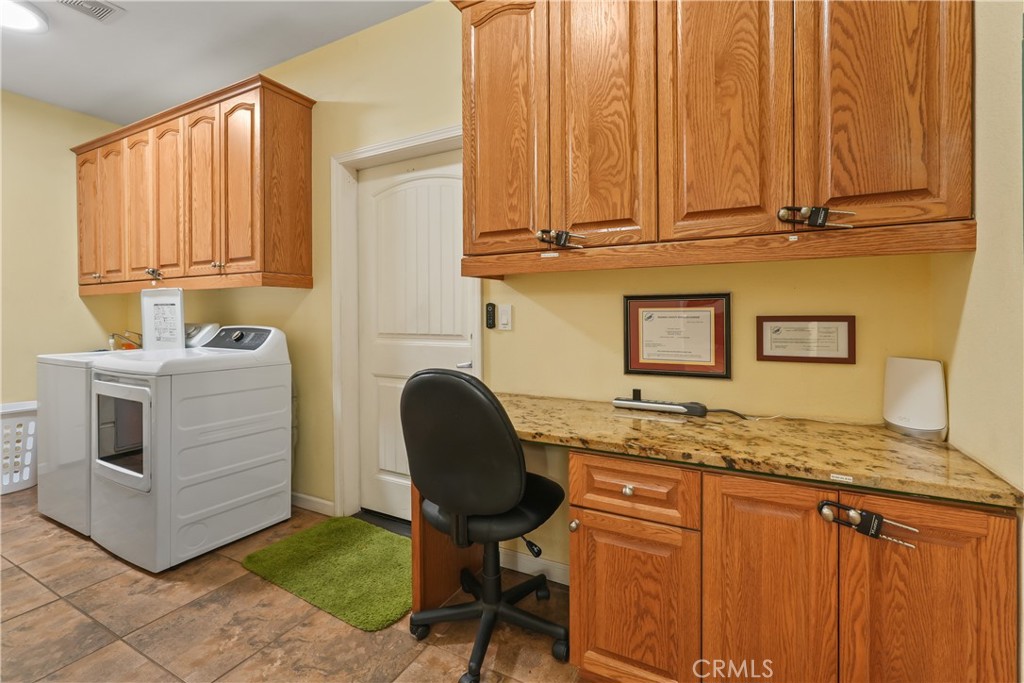 39367 Pine Ridge Road, Oakhurst, CA 93644