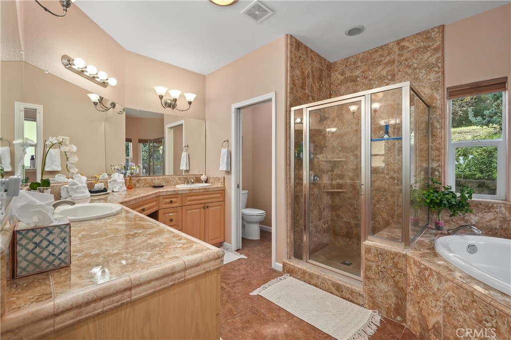 39367 Pine Ridge Road, Oakhurst, CA 93644