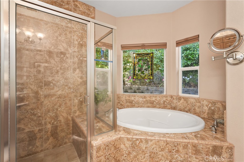 39367 Pine Ridge Road, Oakhurst, CA 93644