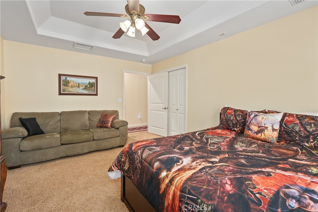 39367 Pine Ridge Road, Oakhurst, CA 93644