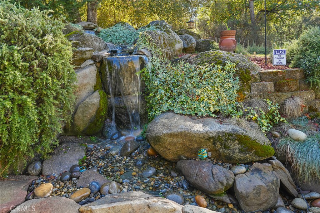 39367 Pine Ridge Road, Oakhurst, CA 93644