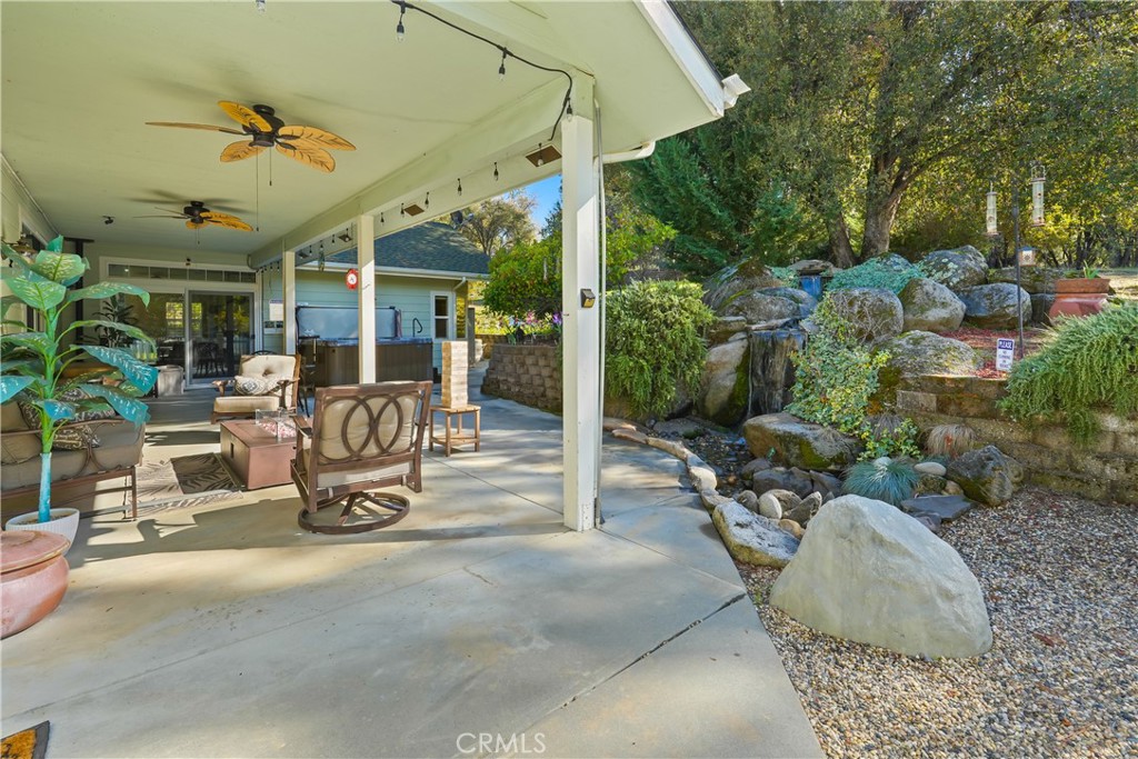 39367 Pine Ridge Road, Oakhurst, CA 93644