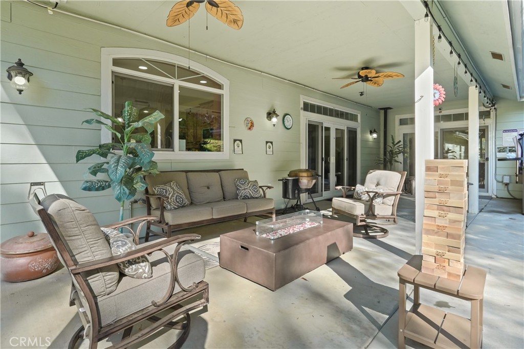 39367 Pine Ridge Road, Oakhurst, CA 93644