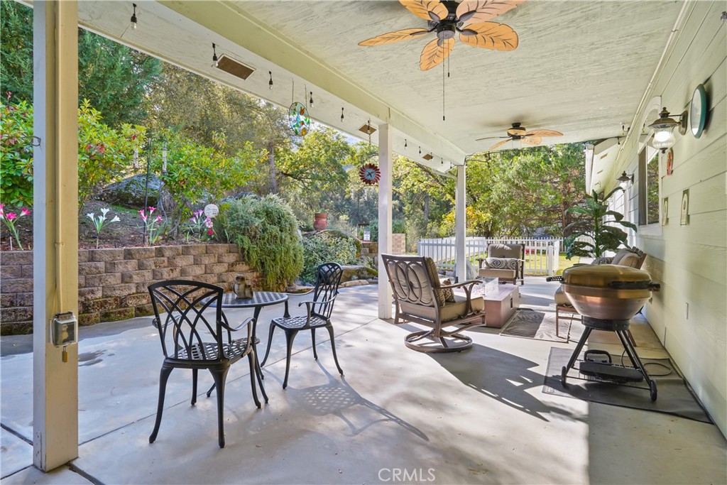 39367 Pine Ridge Road, Oakhurst, CA 93644