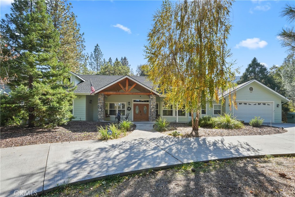 39367 Pine Ridge Road, Oakhurst, CA 93644