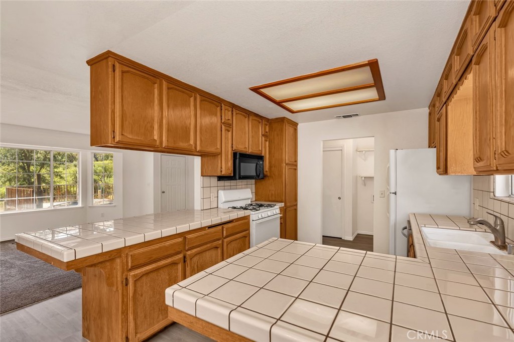 4074 Lakeview, Mariposa, CA 95338