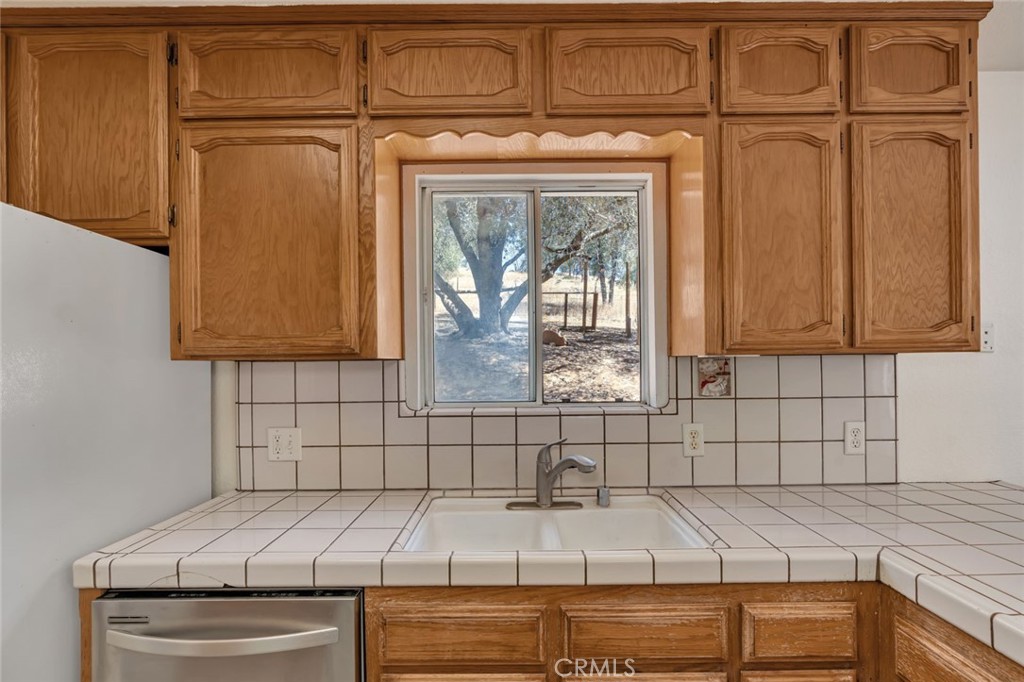 4074 Lakeview, Mariposa, CA 95338