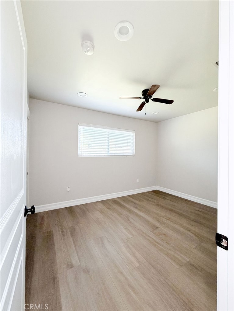 1763 Woodland Dr, Hanford, CA 93230