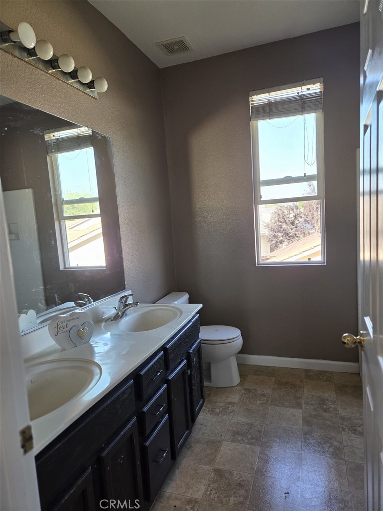 1445 San Simeon Ct, Merced, CA 95348