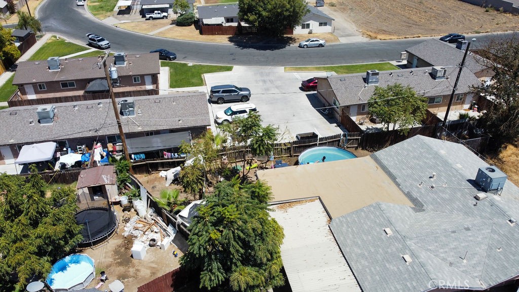 1785 Woodland Dr, Hanford, CA 93230