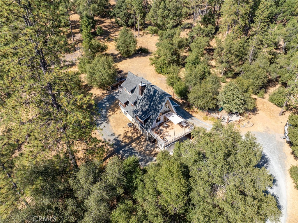 20892 McKinley Way, Groveland, CA 95321