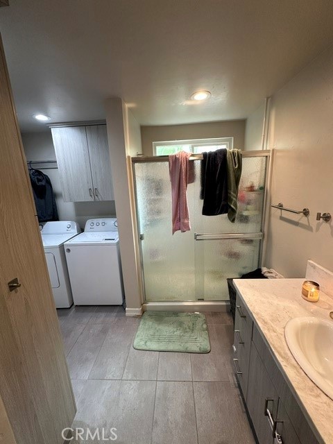 320 B, Lemoore, CA 93245