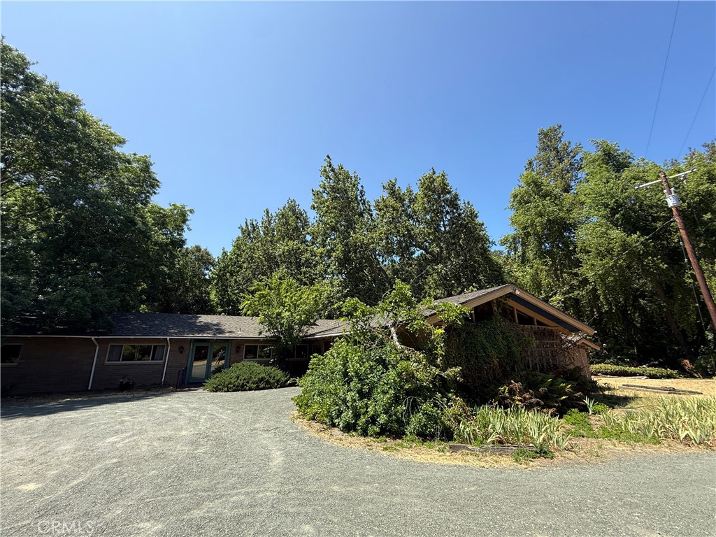 11955 Santa Lucia Rd, Atascadero, CA 93422