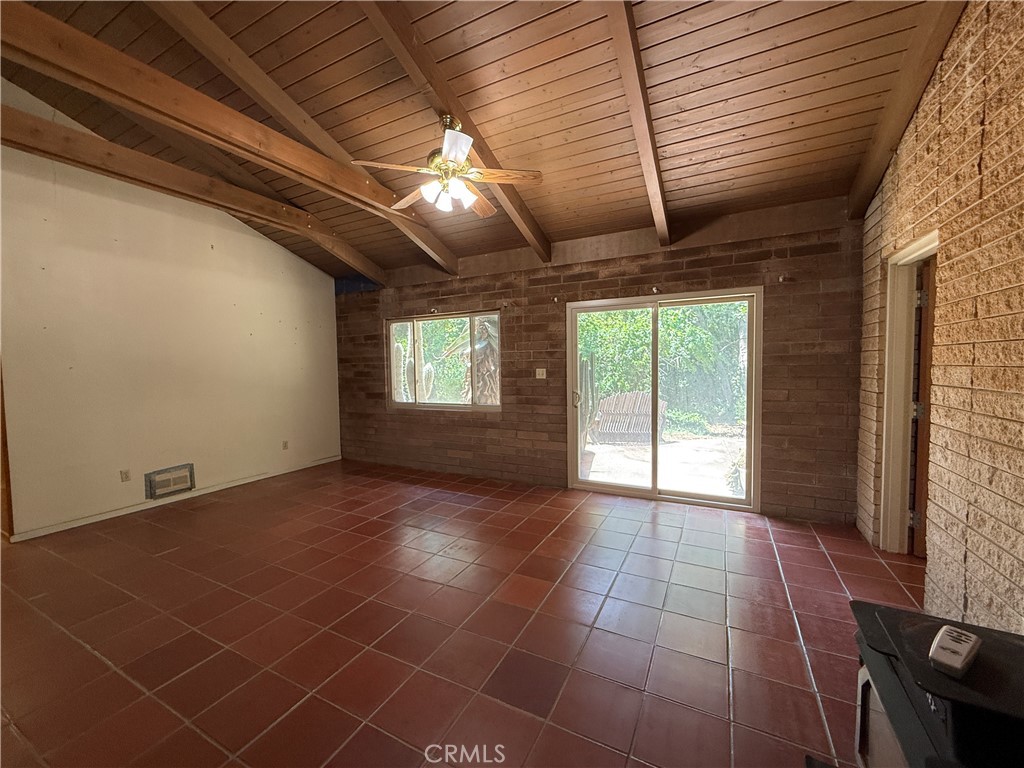 11955 Santa Lucia Rd, Atascadero, CA 93422
