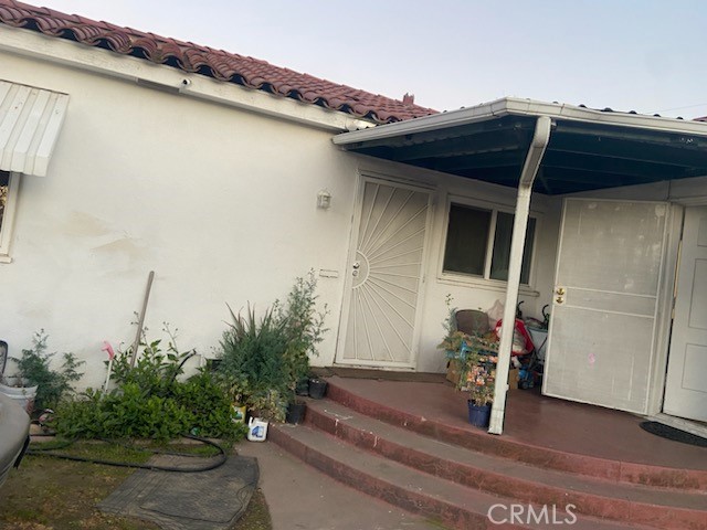 623 W Hedges Ave, Fresno, CA 93728