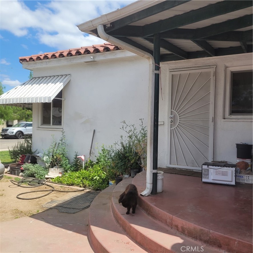 623 W Hedges Ave, Fresno, CA 93728