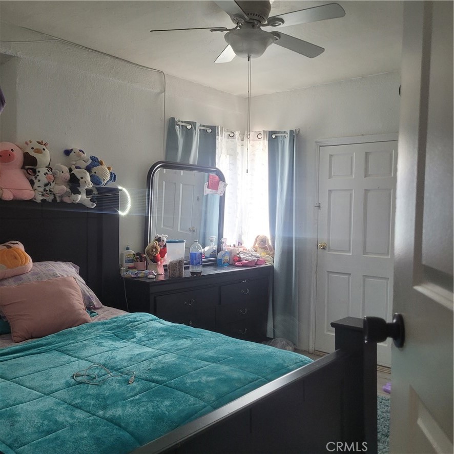 623 W Hedges Ave, Fresno, CA 93728