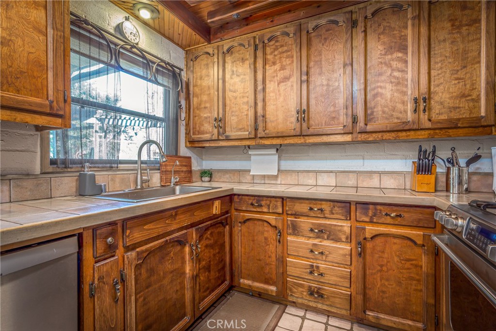43195 S Fork, Three Rivers, CA 93271