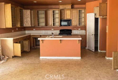 6633 Meadowlark, Winton, CA 95388