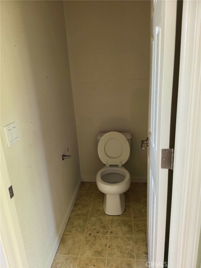 6633 Meadowlark, Winton, CA 95388