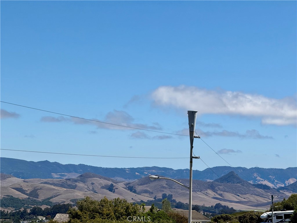 2796 Crockett Cir, Los Osos, CA 93402