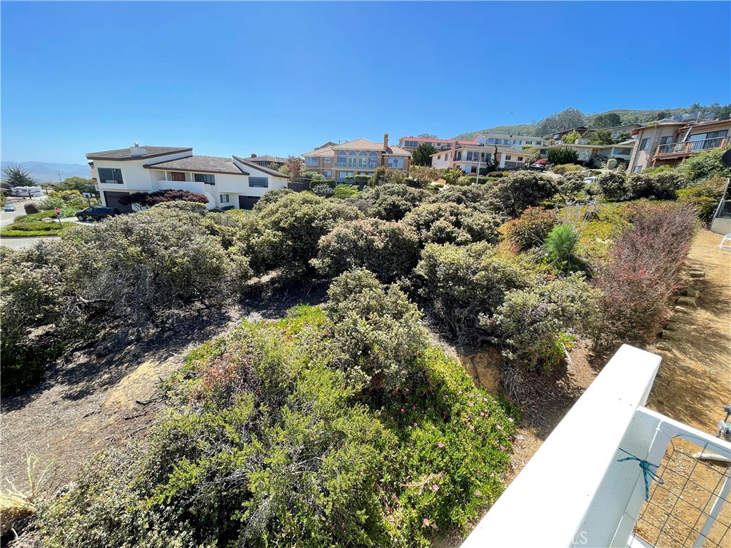 2796 Crockett Cir, Los Osos, CA 93402