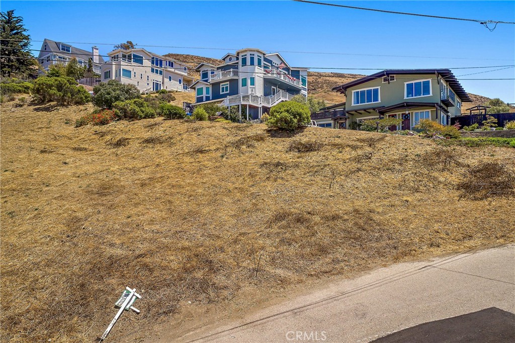 3579 Gilbert Ave, Cayucos, CA 93430