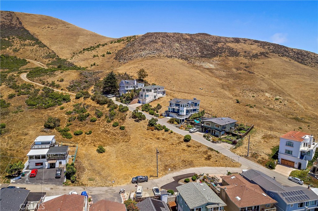 3579 Gilbert Ave, Cayucos, CA 93430