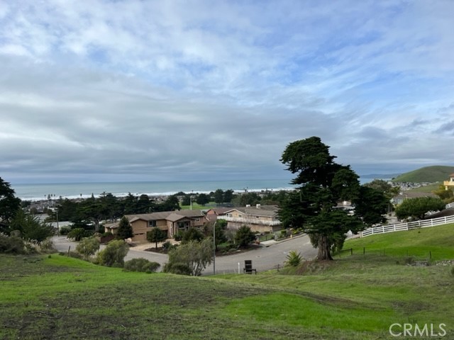 650 Sequoia Ct, Morro Bay, CA 93442