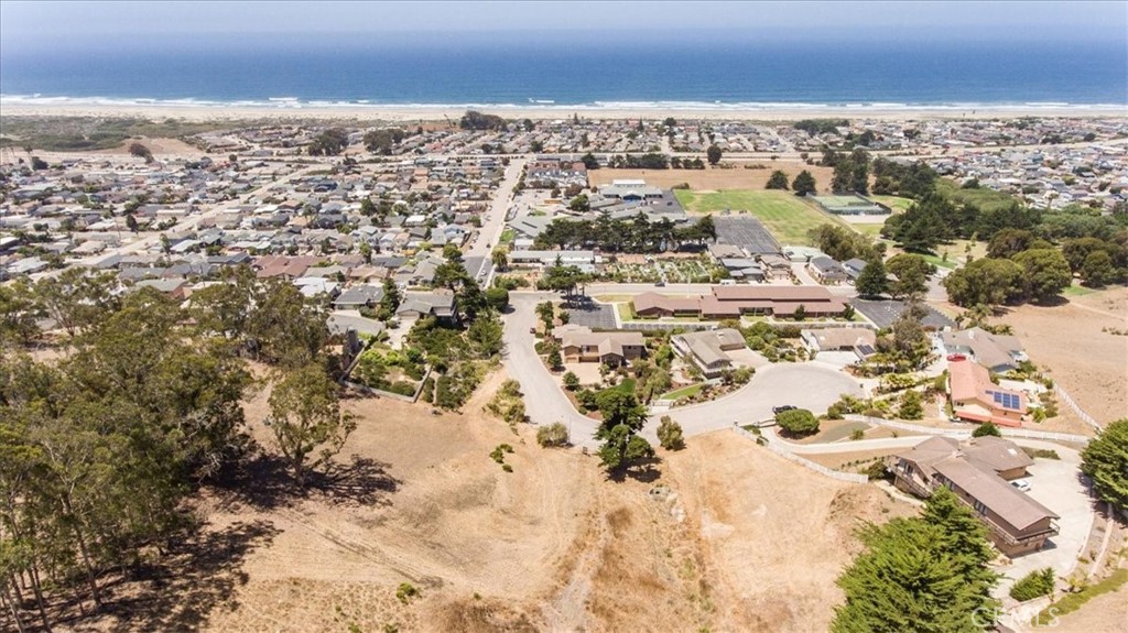650 Sequoia Ct, Morro Bay, CA 93442