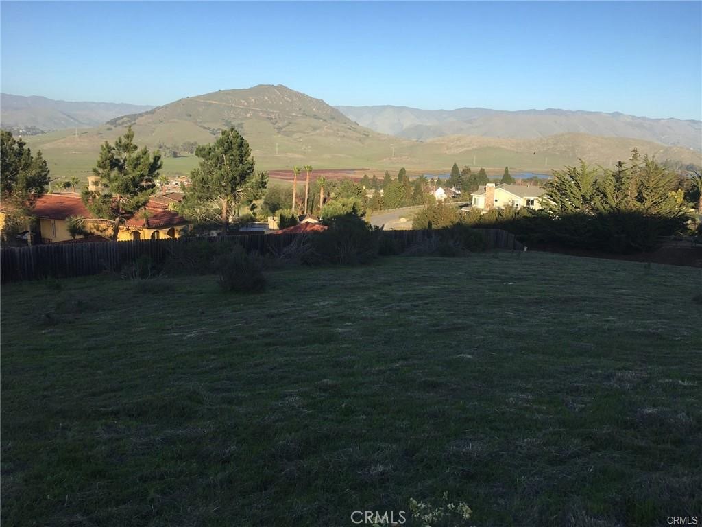 730 Via Laguna, San Luis Obispo, CA 93405