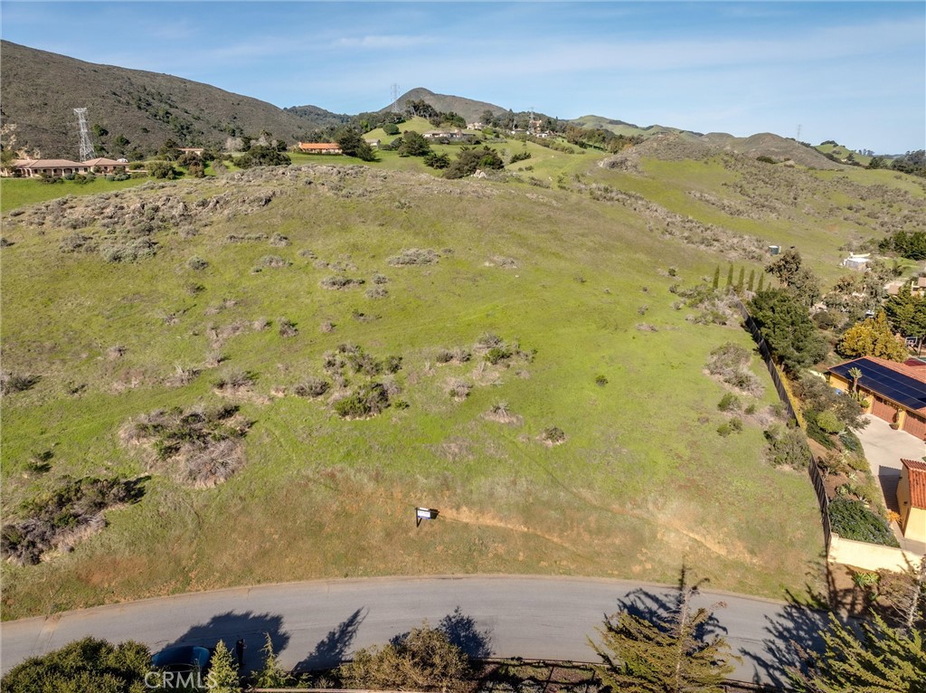 730 Via Laguna, San Luis Obispo, CA 93405