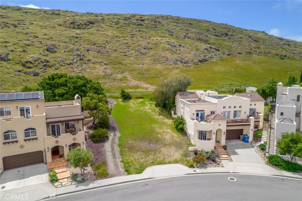 489 Bluerock Drive, San Luis Obispo, CA 93401
