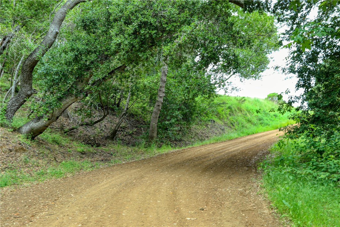 7515 Santa Rosa Creek Rd, Cambria, CA 93428