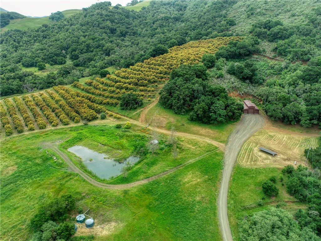 7515 Santa Rosa Creek Rd, Cambria, CA 93428