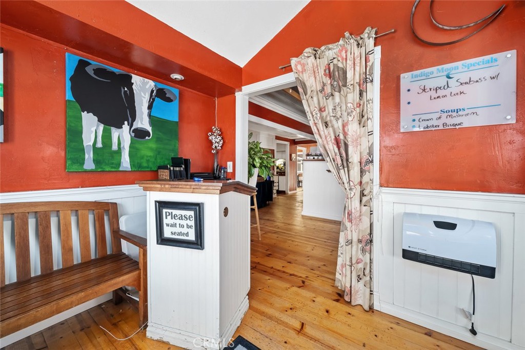 19401980 Main St, Cambria, CA 93428