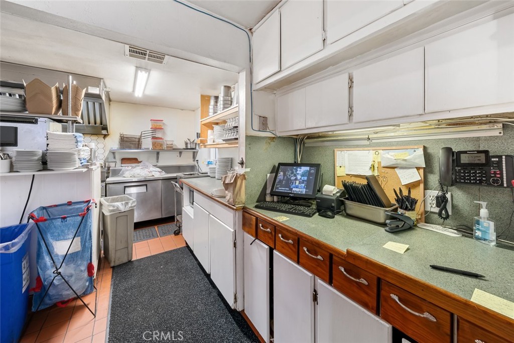19401980 Main St, Cambria, CA 93428
