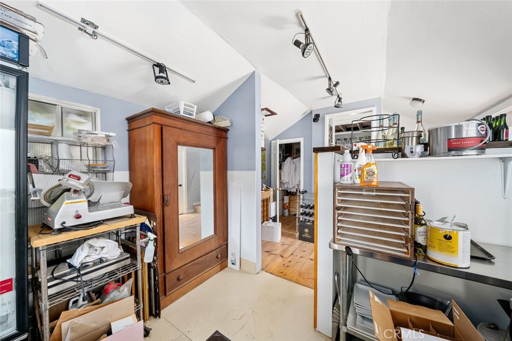 19401980 Main St, Cambria, CA 93428