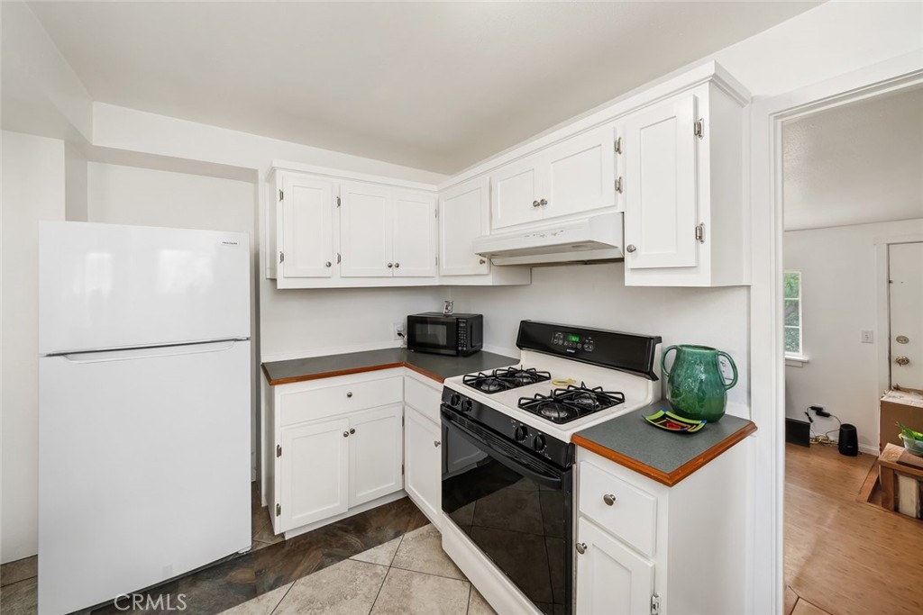 19401980 Main St, Cambria, CA 93428