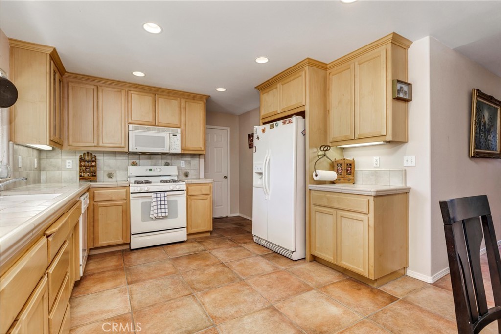 5055 Rancho La Loma Linda Dr, Paso Robles, CA 93446