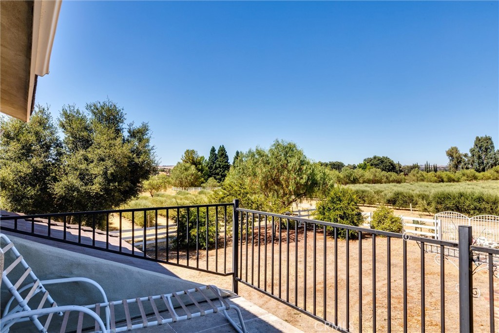5055 Rancho La Loma Linda Dr, Paso Robles, CA 93446