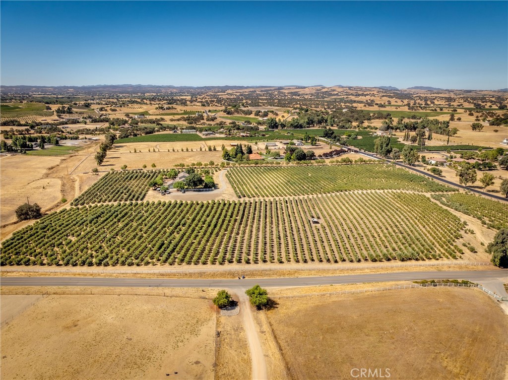 5055 Rancho La Loma Linda Dr, Paso Robles, CA 93446