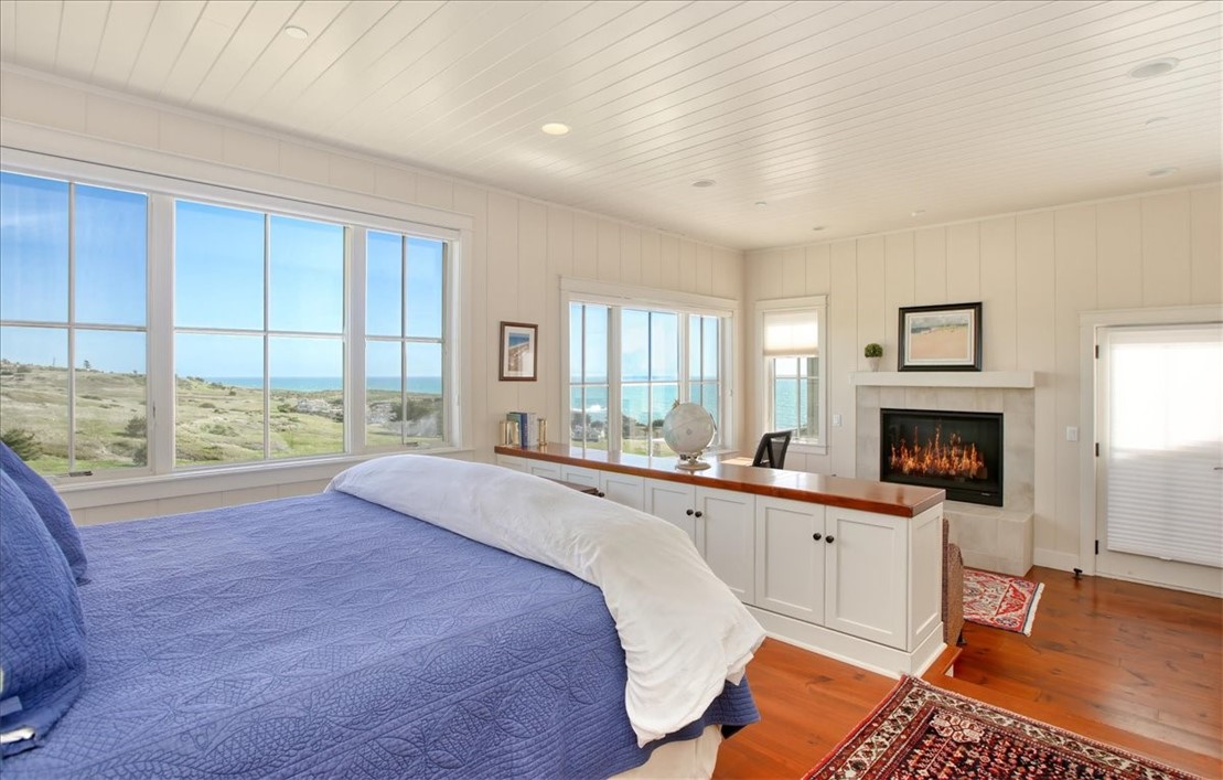 404 Huntington Road, Cambria, CA 93428