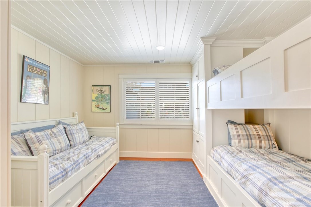 404 Huntington Road, Cambria, CA 93428